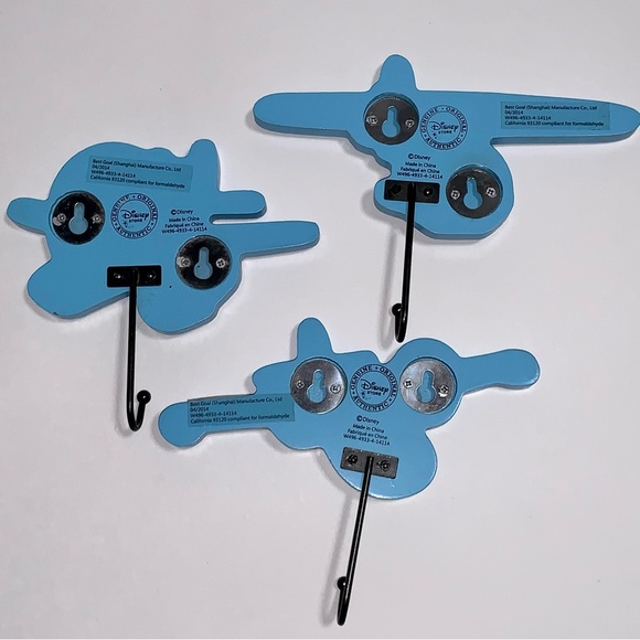 Planes 2: Fire & Rescue Wall Hooks (3) - Picture 2 of 3